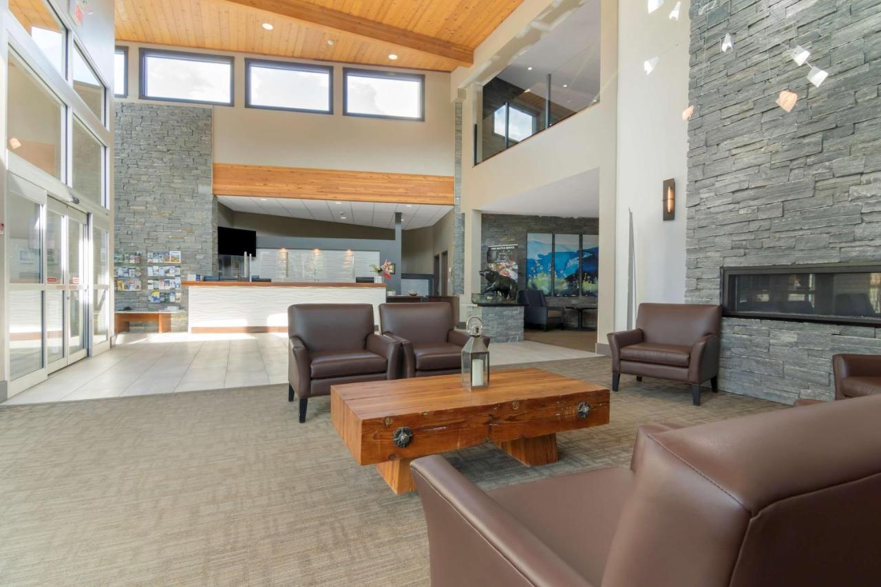 Best Western Plus Revelstoke Luaran gambar