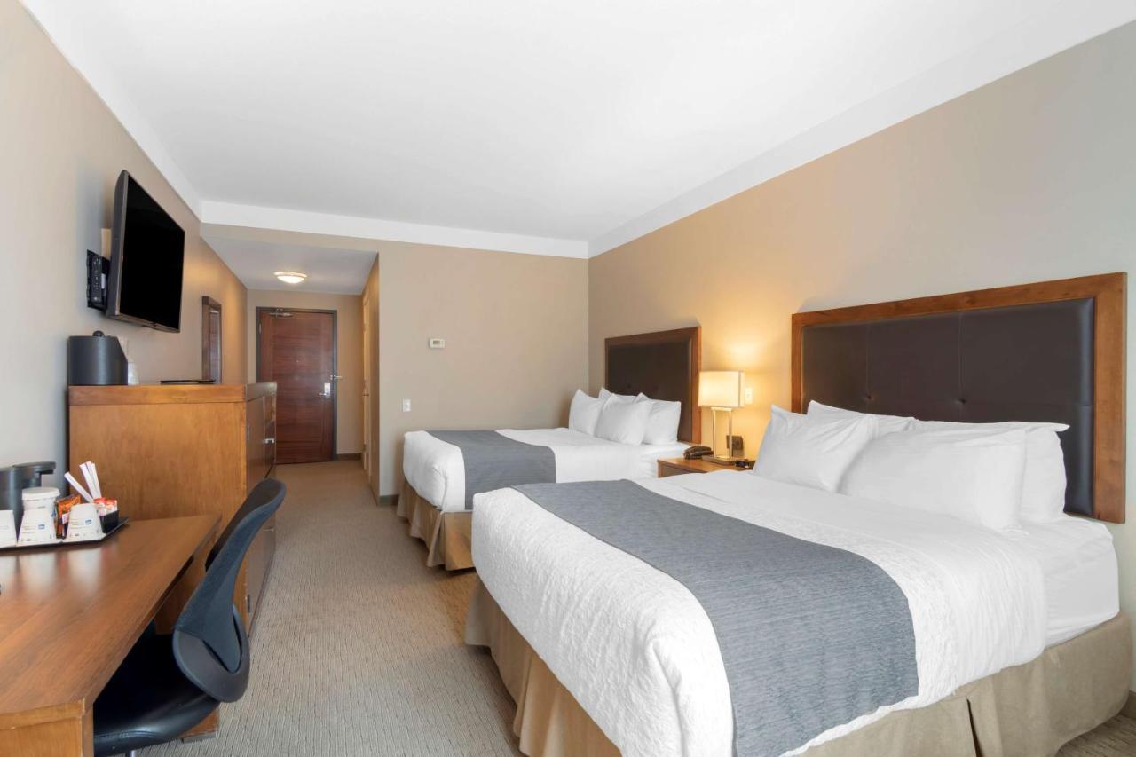 Best Western Plus Revelstoke Luaran gambar