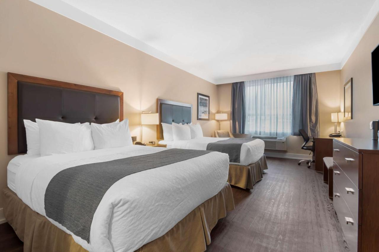 Best Western Plus Revelstoke Luaran gambar