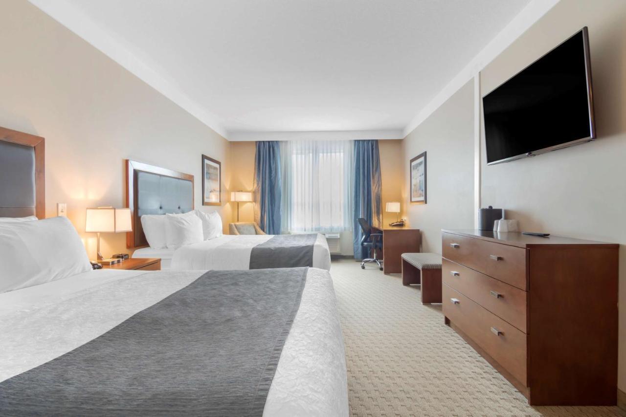 Best Western Plus Revelstoke Luaran gambar
