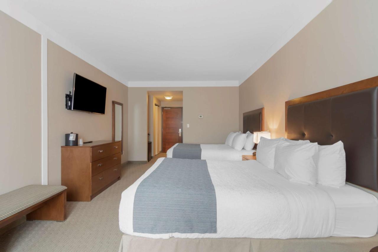Best Western Plus Revelstoke Luaran gambar