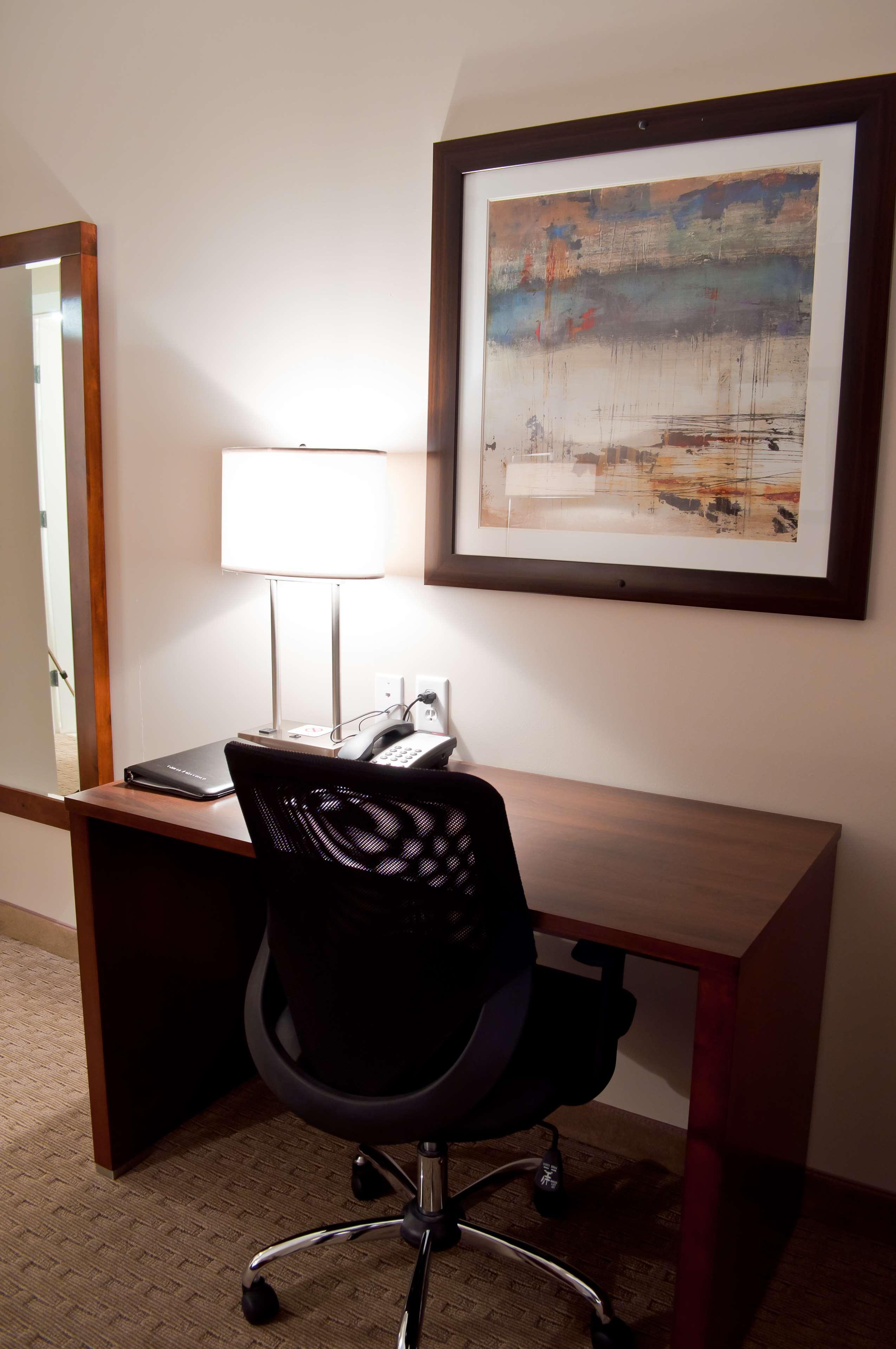 Best Western Plus Revelstoke Luaran gambar