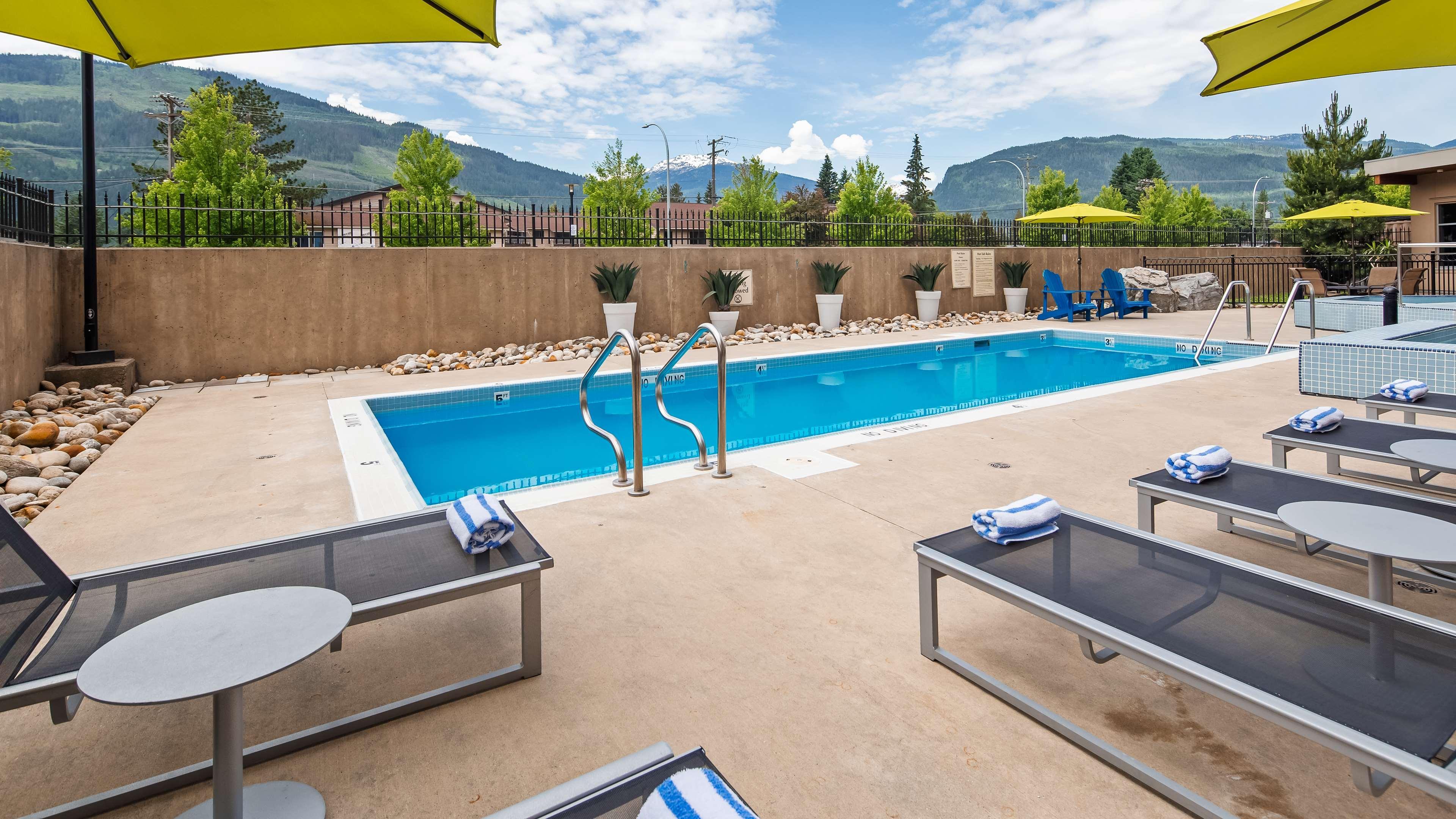 Best Western Plus Revelstoke Luaran gambar