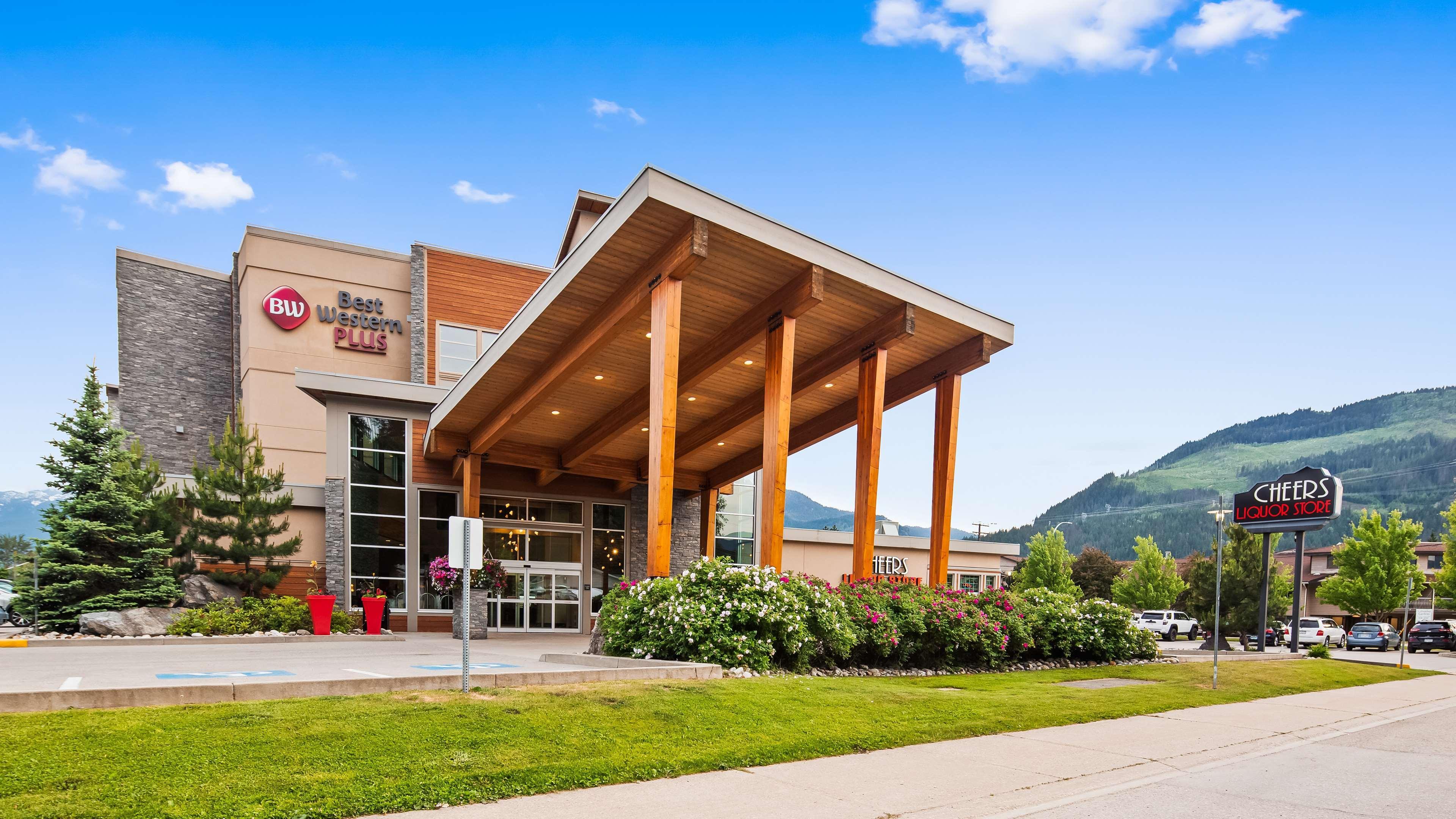 Best Western Plus Revelstoke Luaran gambar