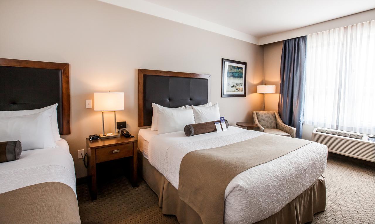 Best Western Plus Revelstoke Luaran gambar