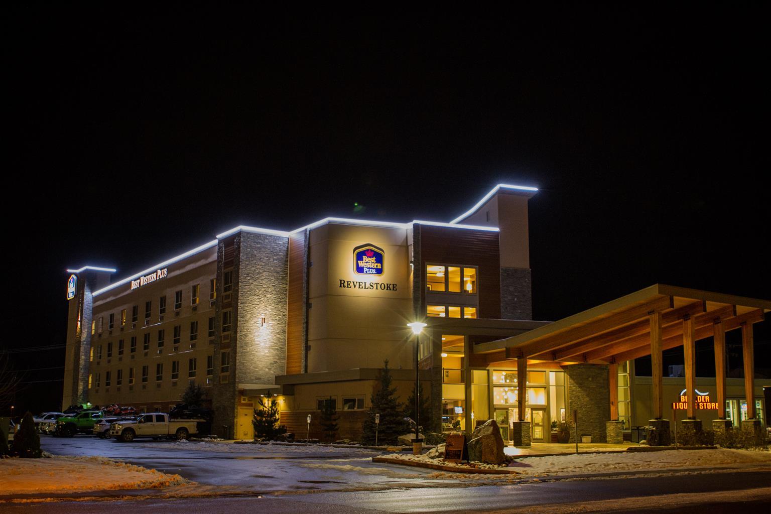 Best Western Plus Revelstoke Luaran gambar